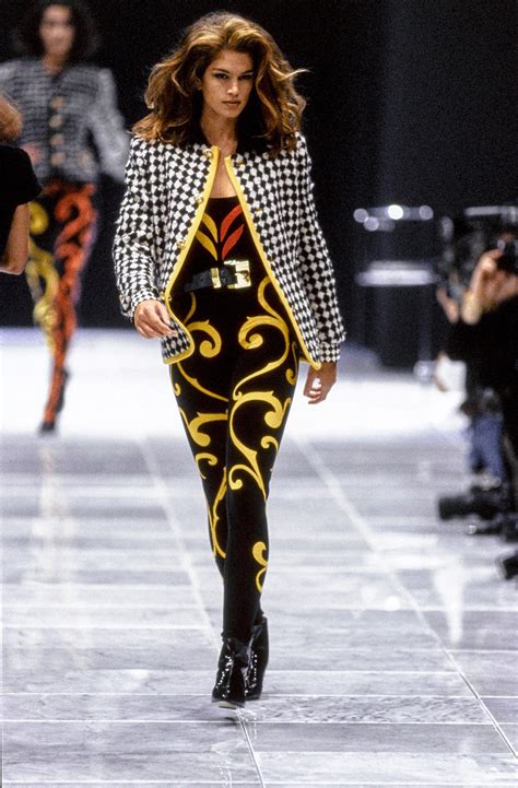 vestiti iconici versace|versace runway outfits.